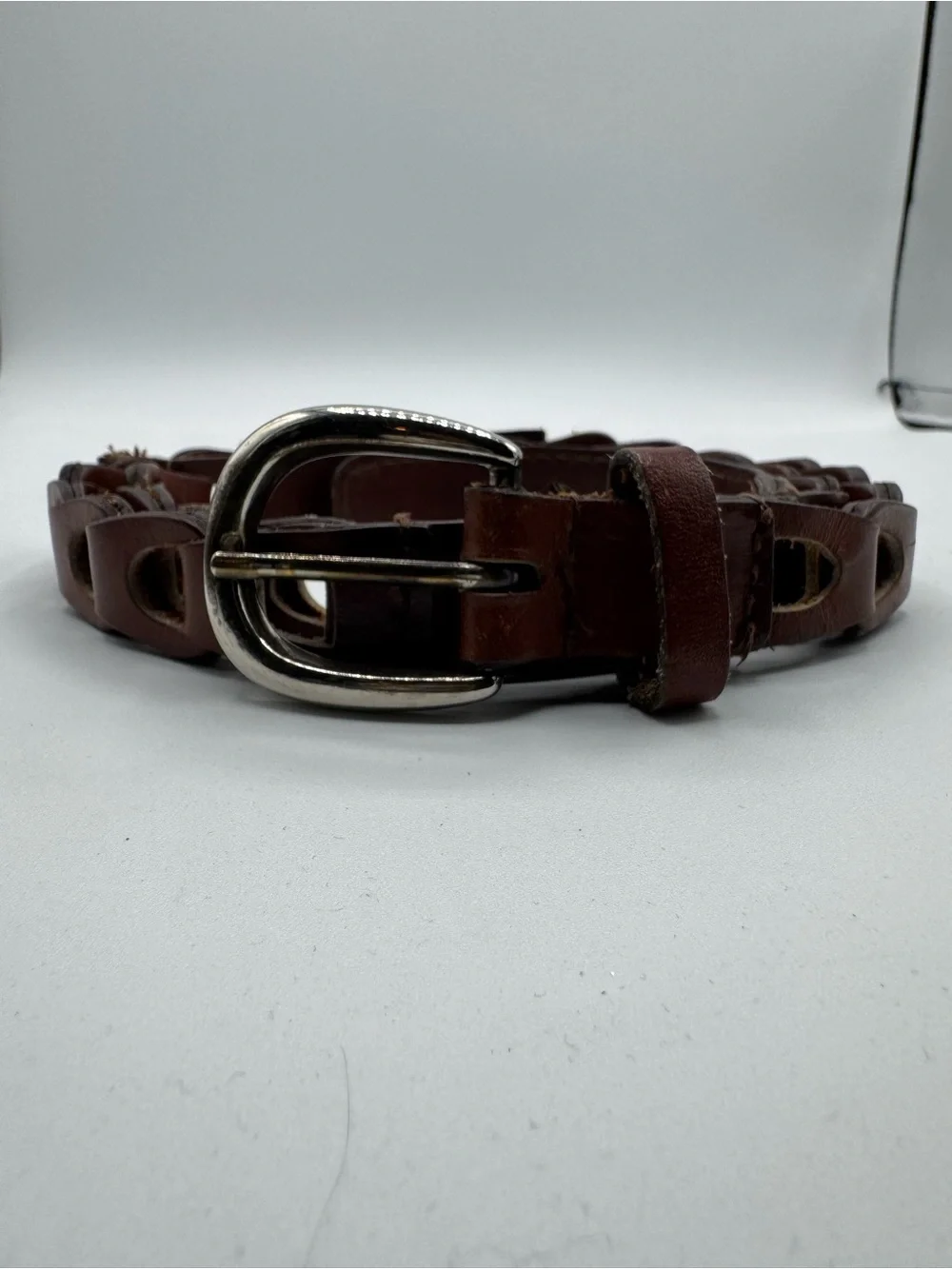 Vintage Brown Leather Made in Uruguay Latch and Loop Buckle Belt READ FOR SIZE